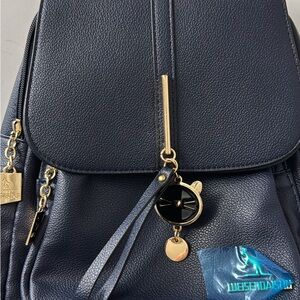 Navy Blue Backpack with Gold Accents!! Beautiful🔥🔥🔥🔥